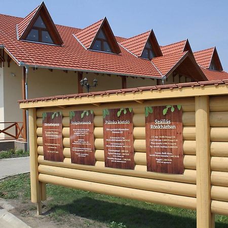 Tuzseri Palinka Tanya Bagian luar foto